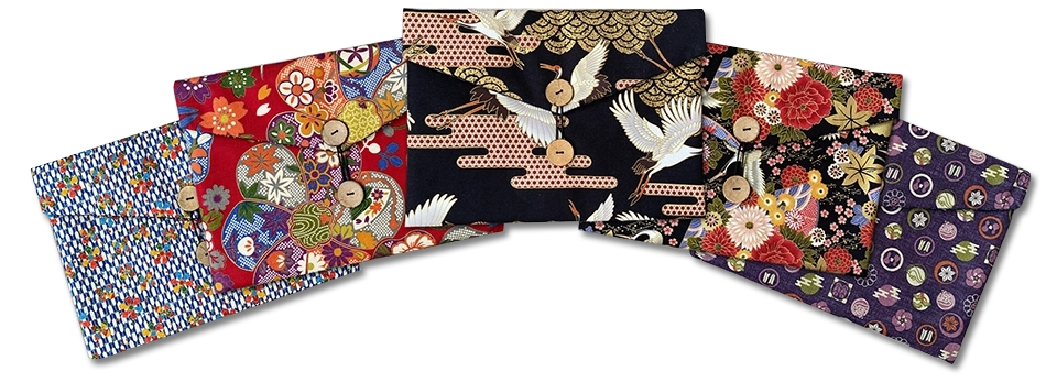 Five handcrafted kimono PC cases: Tsuru, Hanami, Aki, Yabane and Kamon